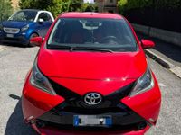 Usata Toyota Aygo 69 CV (50 kW) 2015 Rosso Utilitaria