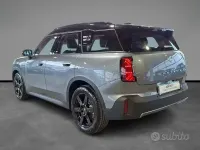 Usata Mini Countryman Classic 150 CV (110 kW) 2025 Verde / metallizzato SUV