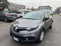 Usata Renault Captur 120 CV (88 kW) 2014 Grigio SUV