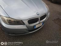 Begagnad BMW 320 184 HK (135 kW) 2011 Blå Sedan