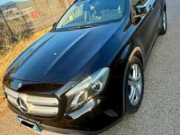 Usata Mercedes GLA200 136 CV (100 kW) 2015 Nero SUV