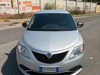 Usata Lancia Ypsilon 95 CV (69 kW) 2017 Grigio Utilitaria
