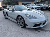 Usata Porsche 718 Boxster 299 CV (219 kW) 2019 Grigio gesso perlato Cabrio