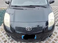 Usata Toyota Yaris Sol 69 CV (50 kW) 2009 Nero Utilitaria
