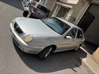 Usata Lancia Lybra 105 CV (77 kW) 2000 Grigio Berlina