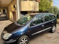Usata Renault Scénic 107 CV (78 kW) 2000 Blu Monovolume