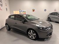 Usata Renault Clio IV 74 CV (54 kW) 2014 Grigio Berlina