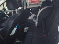 Usata Peugeot 2008 Allure 120 CV (88 kW) 2018 Bianco SUV