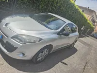 Usata Renault Mégane III 110 CV (80 kW) 2011 Grigio Berlina