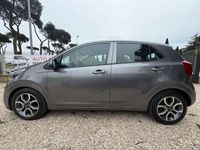 Usata Kia Picanto X-Line 65 CV (47 kW) 2023 Grigio Utilitaria
