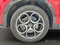 Usata Alfa Romeo Tonale 280 CV (205 kW) 2024 Rosso SUV