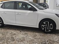 Usata Opel Corsa 100 CV (73 kW) 2025 Bianco Utilitaria