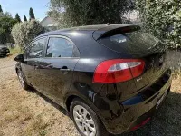 Usata Kia Rio LX 75 CV (55 kW) 2013 Berlina