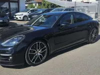 Usata Porsche Panamera 330 CV (242 kW) 2021 Nero Berlina