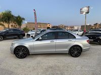 Usata Mercedes C220 Avantgarde 169 CV (124 kW) 2007 Grigio Berlina