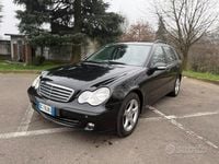Usata Mercedes C220 Avantgarde 149 CV (109 kW) 2007 Nero Station wagon
