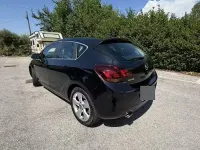 Usata Opel Astra 180 CV (132 kW) 2010 Nero Berlina