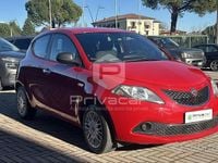 Usata Lancia Ypsilon 69 CV (50 kW) 2018 Rosso Utilitaria