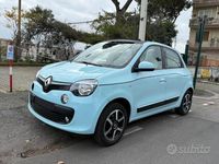 Usata Renault Twingo LIMITED 69 CV (50 kW) 2018 Blu Utilitaria