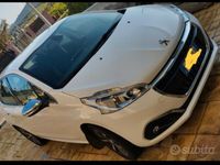 Usata Peugeot 208 110 CV (80 kW) 2018 Bianco Utilitaria