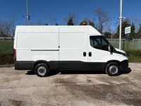 Usata Iveco Daily 145 CV (106 kW) 2016 Bianco Berlina