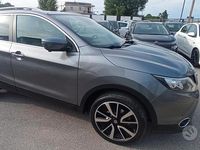 Usata Nissan Qashqai 130 CV (95 kW) 2016 Grigio SUV