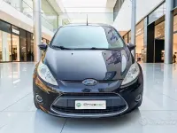 Usata Ford Fiesta Titanium 97 CV (71 kW) 2010 Nero Utilitaria