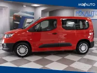 Usata Toyota Proace Verso City 131 CV (96 kW) 2023 Rosso Station wagon