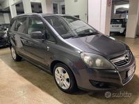 Usata Opel Zafira Cosmo 125 CV (91 kW) 2011 Grigio Monovolume
