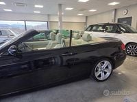 Usata BMW 320 2009 Nero Cabrio