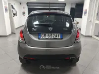 Usata Lancia Ypsilon Silver 70 CV (51 kW) 2023 Grigio Utilitaria