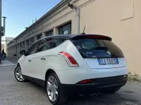 Usata Lancia Delta 120 CV (88 kW) 2010 Utilitaria