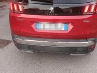 Usata Peugeot 3008 S 131 CV (96 kW) 2018 Rosso SUV