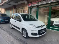 Usata Fiat Panda Lounge 95 CV (69 kW) 2018 Bianco Utilitaria