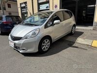 Usata Honda Jazz SI 99 CV (72 kW) 2014 Argento Utilitaria