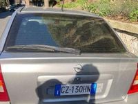 Usata Opel Astra 90 CV (66 kW) 2001 Argento Berlina