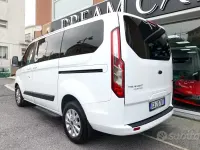 Usata Ford Tourneo Custom 131 CV (96 kW) 2020 Bianco Furgone