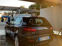 Usata Alfa Romeo 147 120 CV (88 kW) 2006 Nero Utilitaria