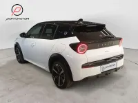 Nuova Lancia Ypsilon 101 CV (74 kW) 2026 Vernice bianco marmo con tetto Utilitaria