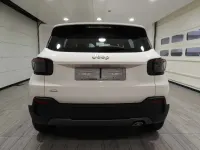 Uusi Jeep Avenger Longitude 101 HP (74 kW) 2026 Snow Katumaasturi