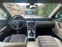 Usata VW Passat 140 CV (102 kW) 2005 Grigio Berlina