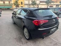 Usata Alfa Romeo Giulietta Exclusive 105 CV (77 kW) 2013 Nero Berlina