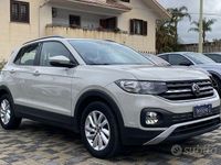 Usata VW T-Cross Style 110 CV (80 kW) 2022 Grigio SUV