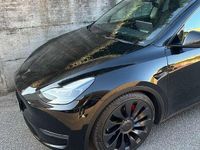 Usata Tesla Model Y Performance 367 kW (500 CV) 2023 Nero SUV