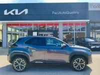 Usata Toyota Yaris Cross Lounge 92 CV (67 kW) 2023 Grigio SUV