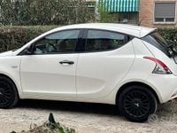 Usata Lancia Ypsilon 69 CV (50 kW) 2019 Bianco Utilitaria