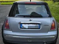 Usata Mini Cooper 116 CV (85 kW) 2004 Grigio Utilitaria