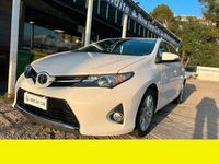 usata Toyota Auris LOUNGE