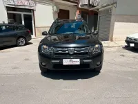 Usata Dacia Duster Lauréate 101 CV (74 kW) 2015 Nero SUV