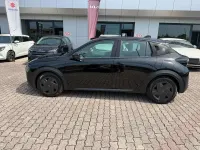 Usata Lancia Ypsilon 101 CV (74 kW) 2025 Nero Utilitaria
